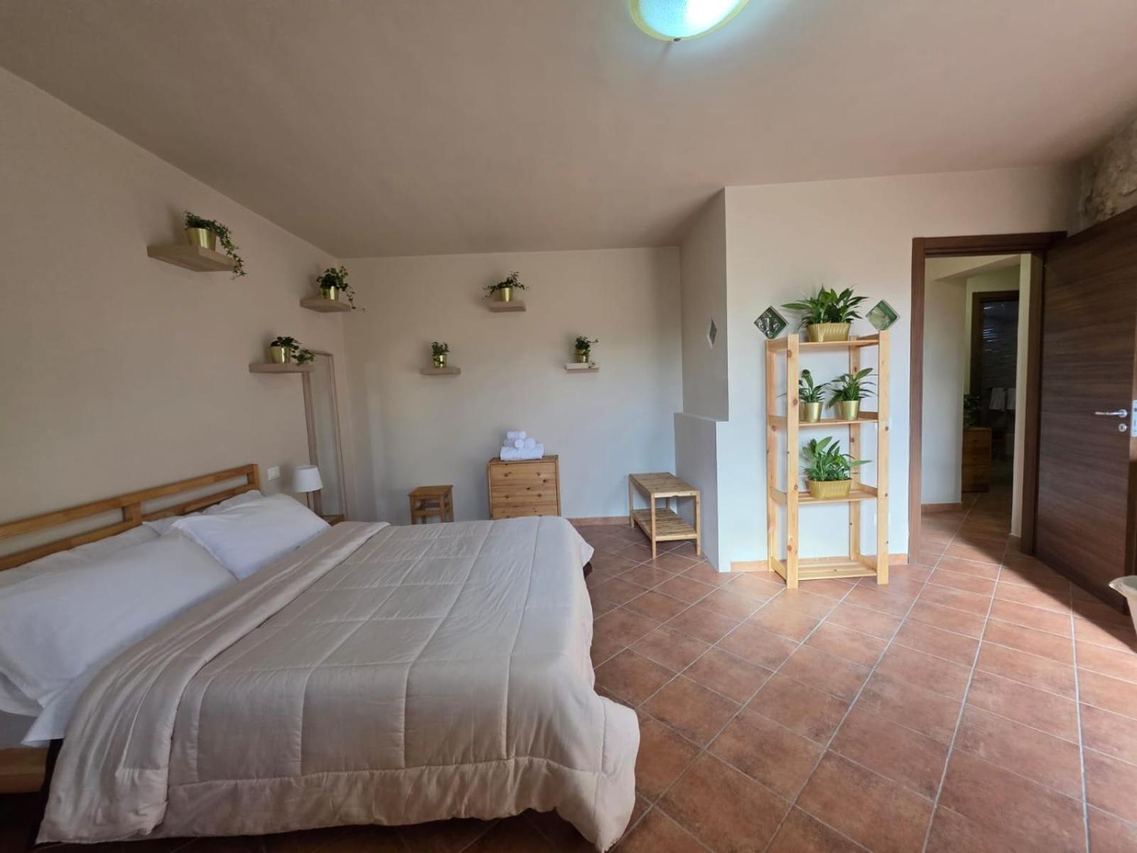 Regina - Sperlonga Vertice * Fondi