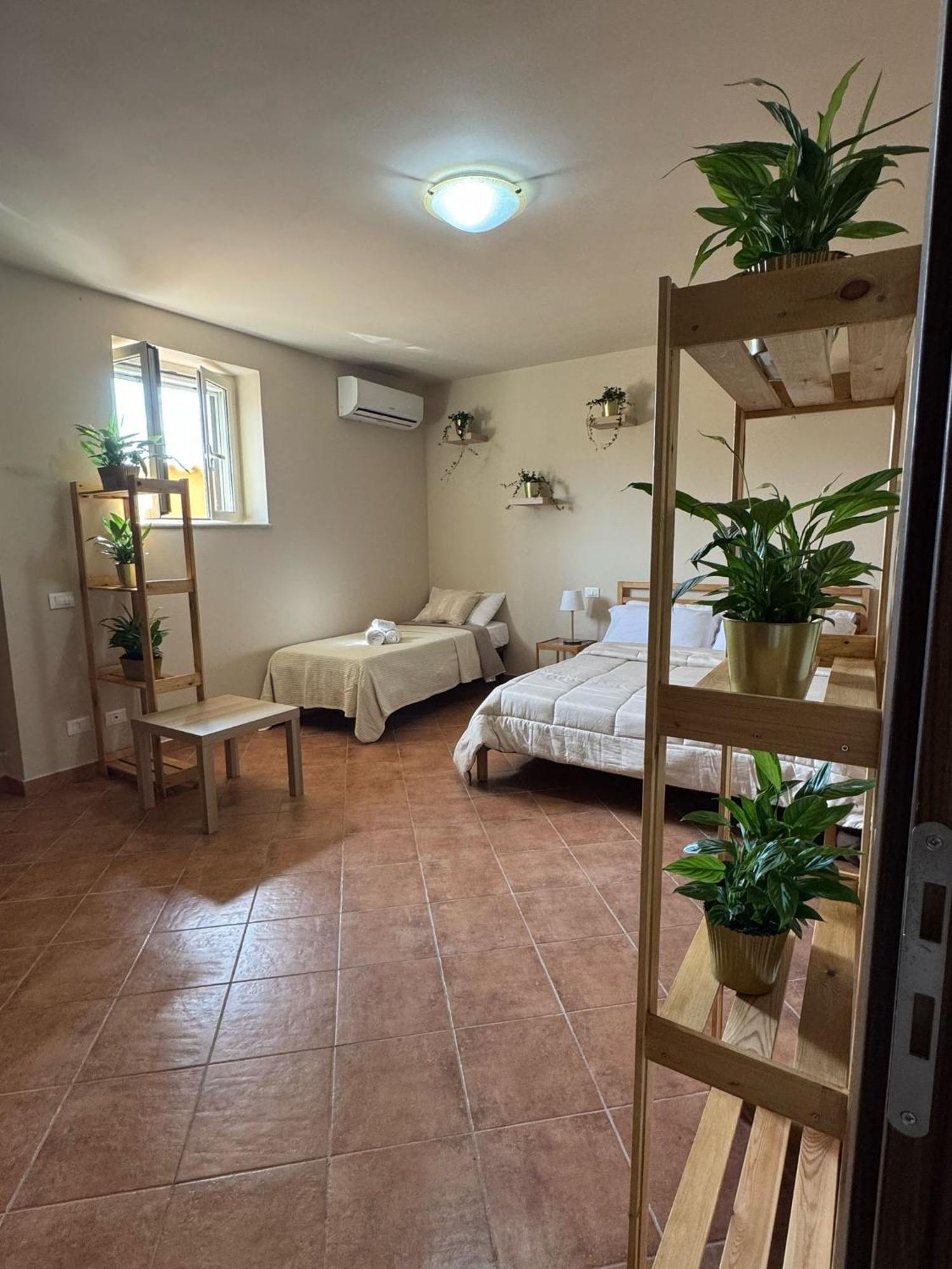 Regina - Sperlonga Vertice Gasthof Fondi